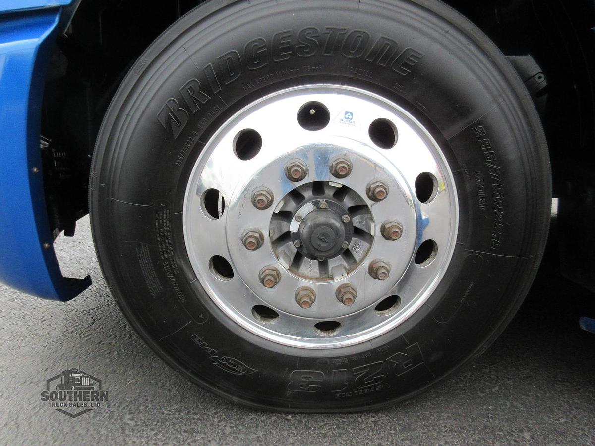 Used 2021 INTERNATIONAL LT