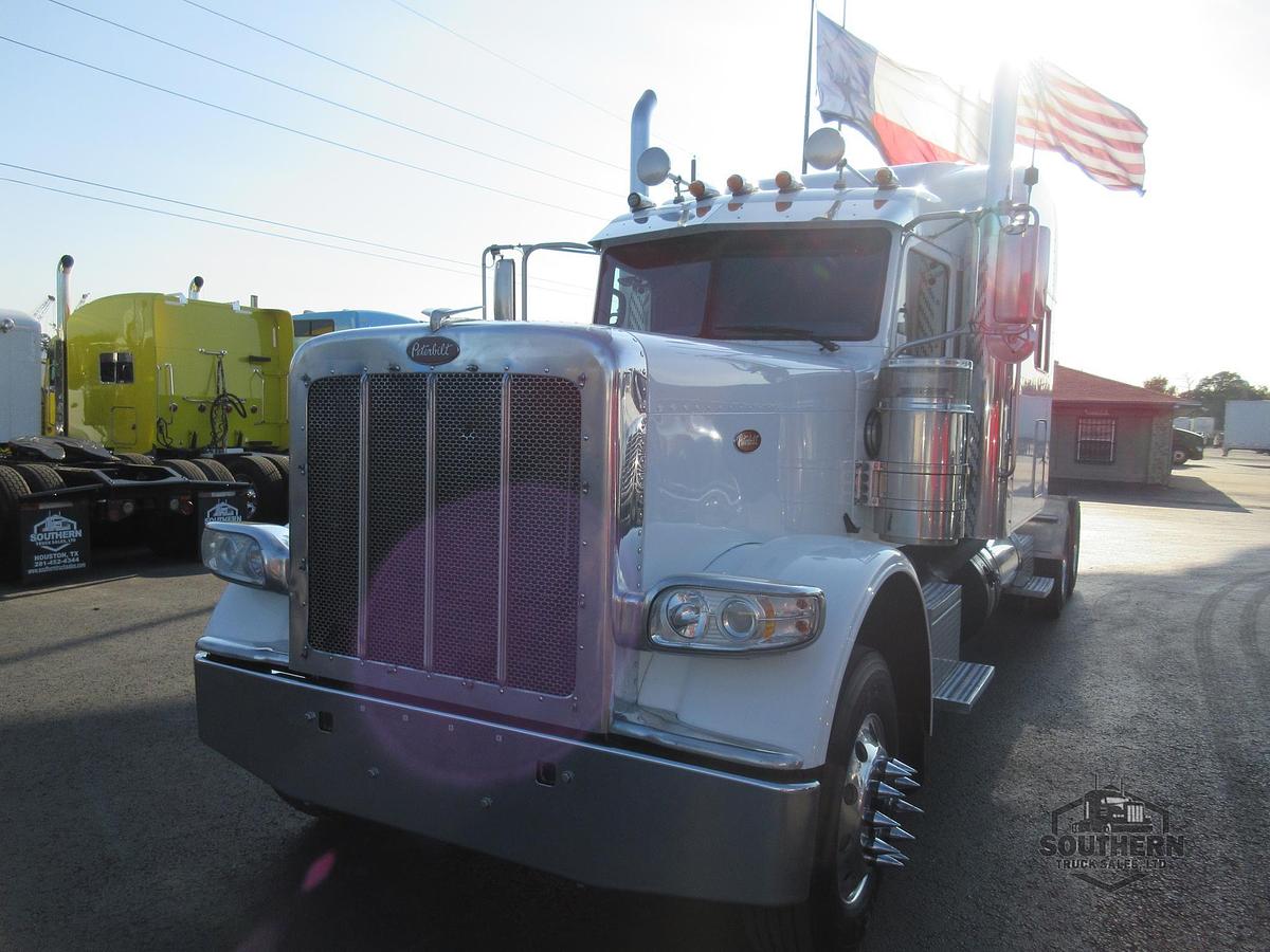 Used 2020 PETERBILT 389