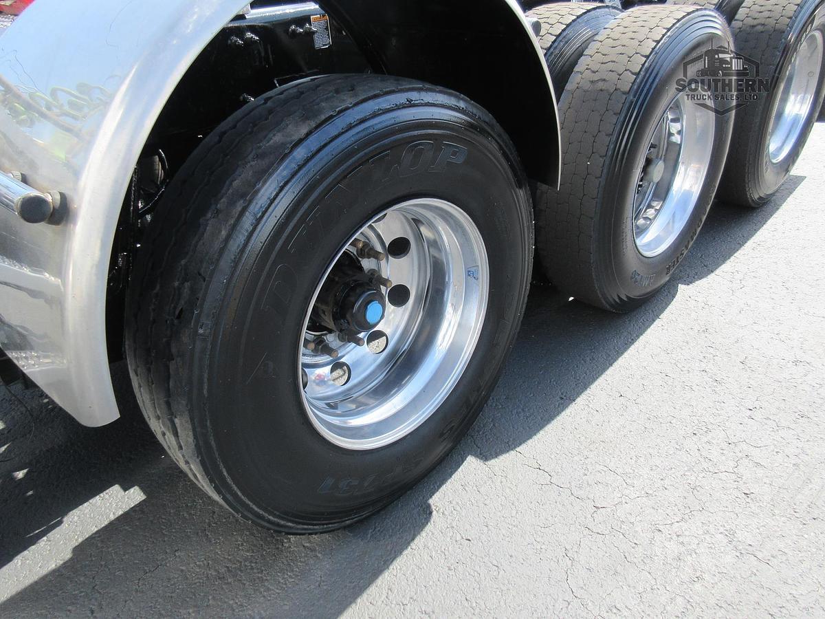 Used 2019 PETERBILT 567