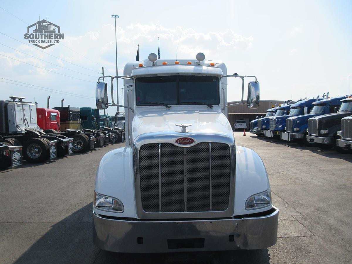 Used 2015 PETERBILT 386