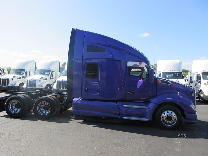 Used 2017 KENWORTH T680