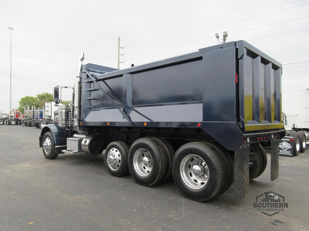 Used 2019 PETERBILT 389