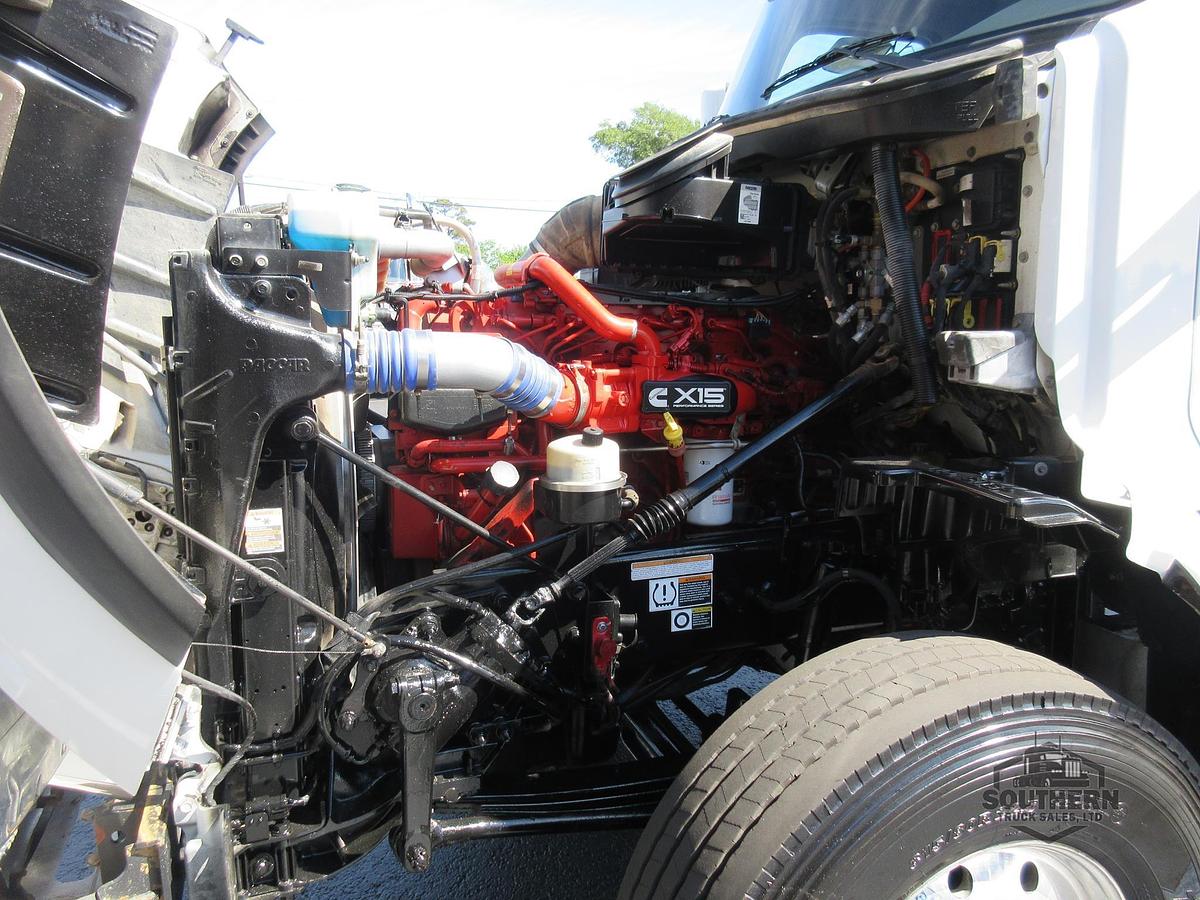 Used 2019 PETERBILT 567