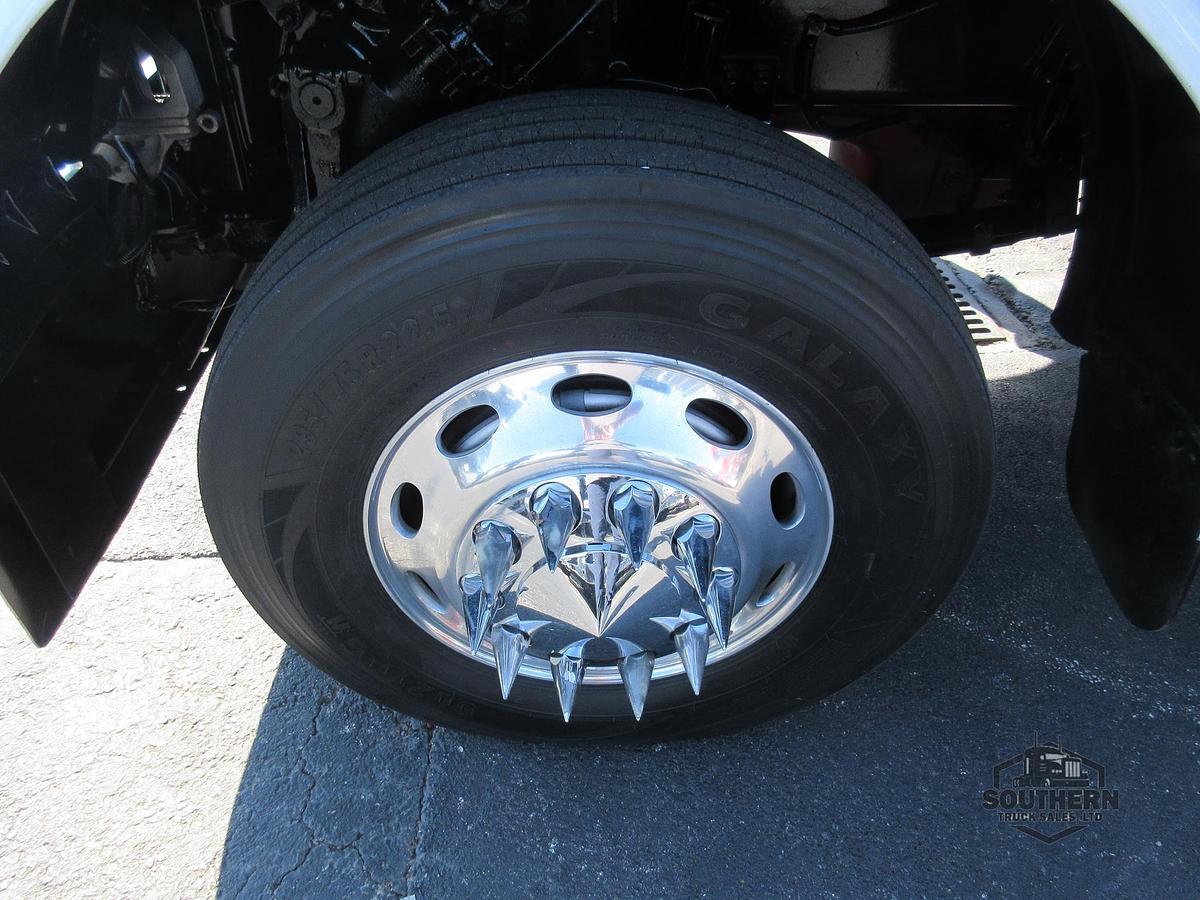 Used 2018 PETERBILT 389