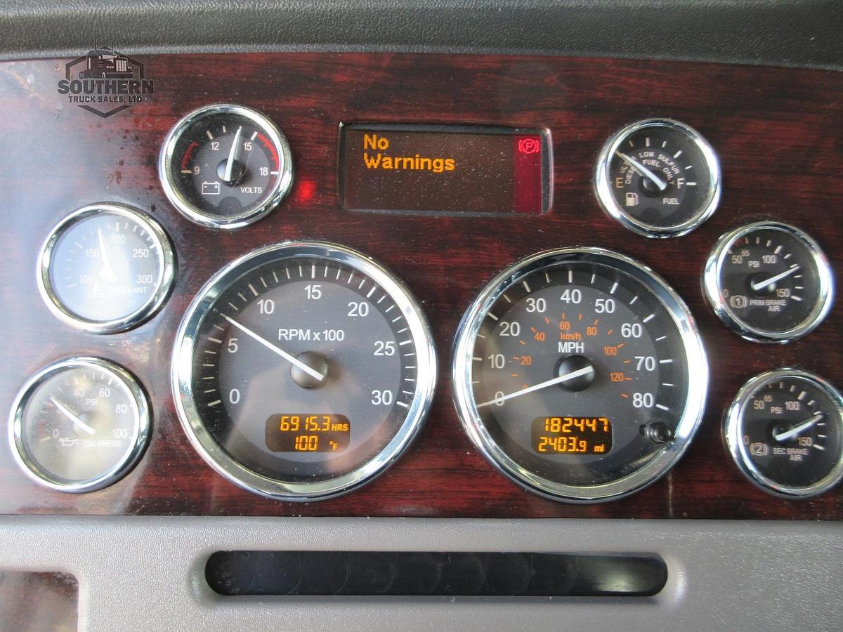 Used 2021 PETERBILT 389