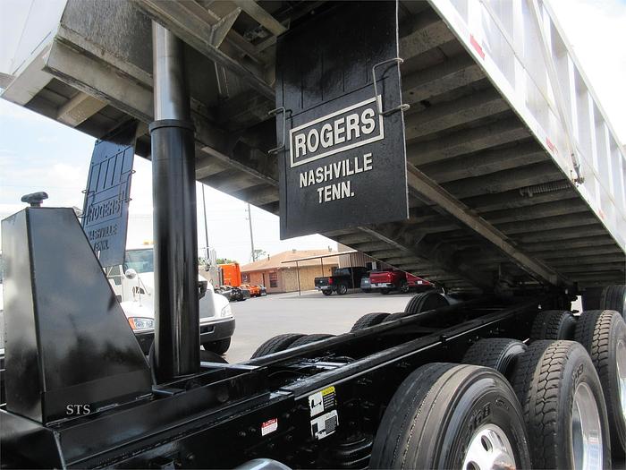 Used 2013 MACK GRANITE GU713