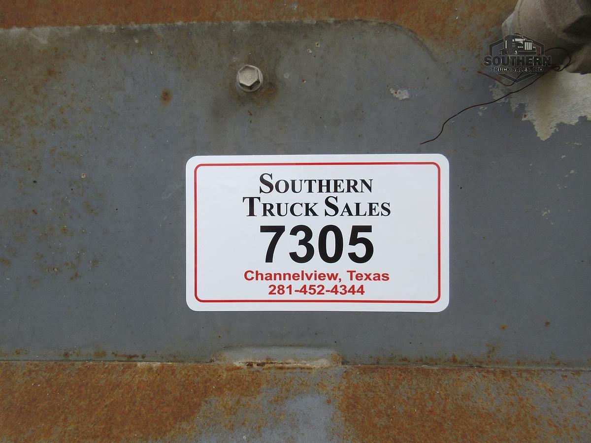 Used 2010 VANTAGE Tandem Axle