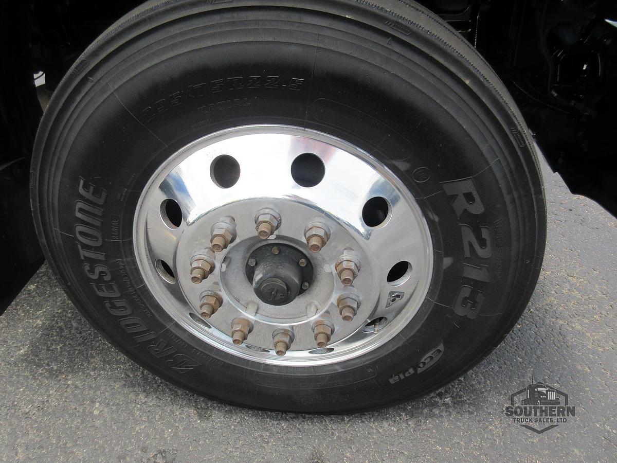 Used 2019 PETERBILT 389