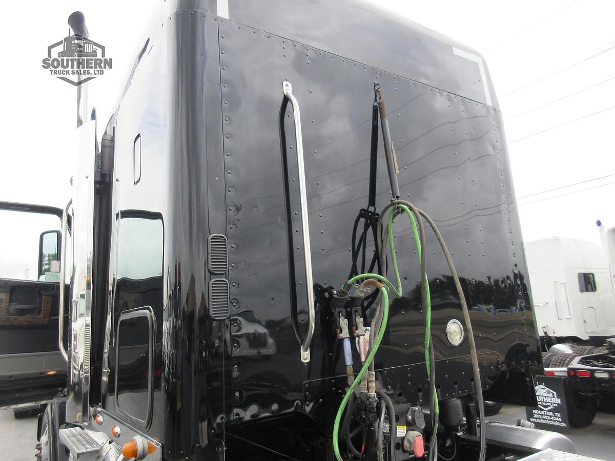 Used 2023 FREIGHTLINER CORONADO 122 SD