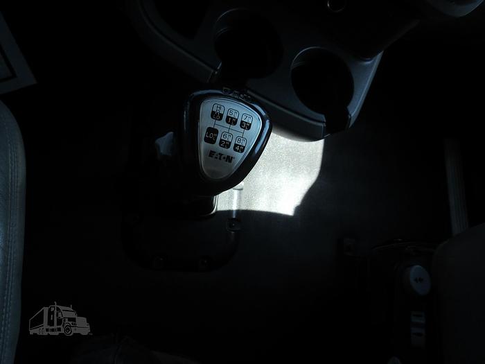 Used 2021 KENWORTH T880