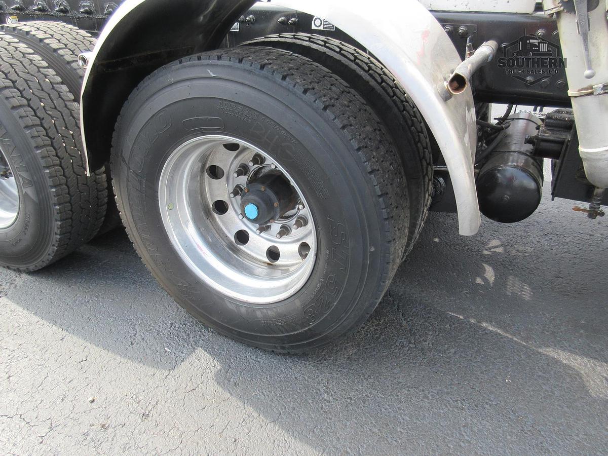 Used 2019 PETERBILT 567