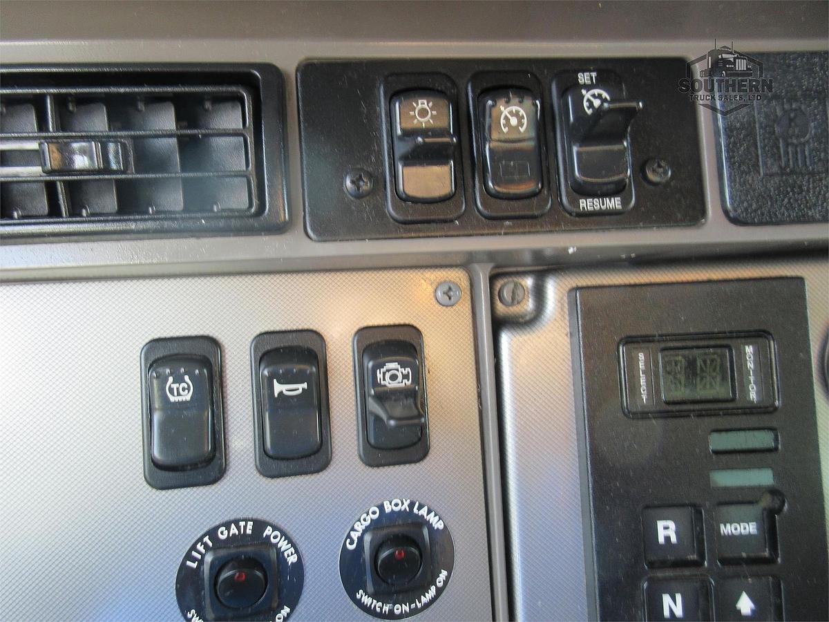 Used 2021 KENWORTH T270