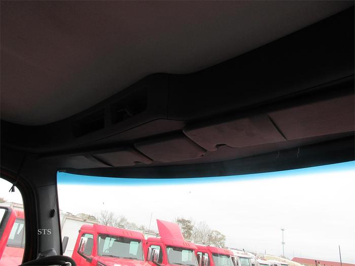 Used 2017 PETERBILT 579