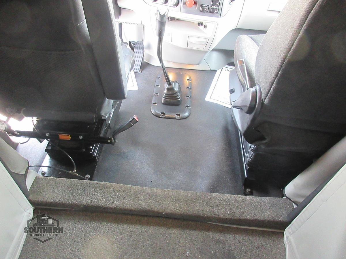 Used 2019 PETERBILT 567