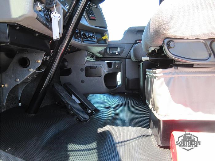 Used 2021 KENWORTH T270