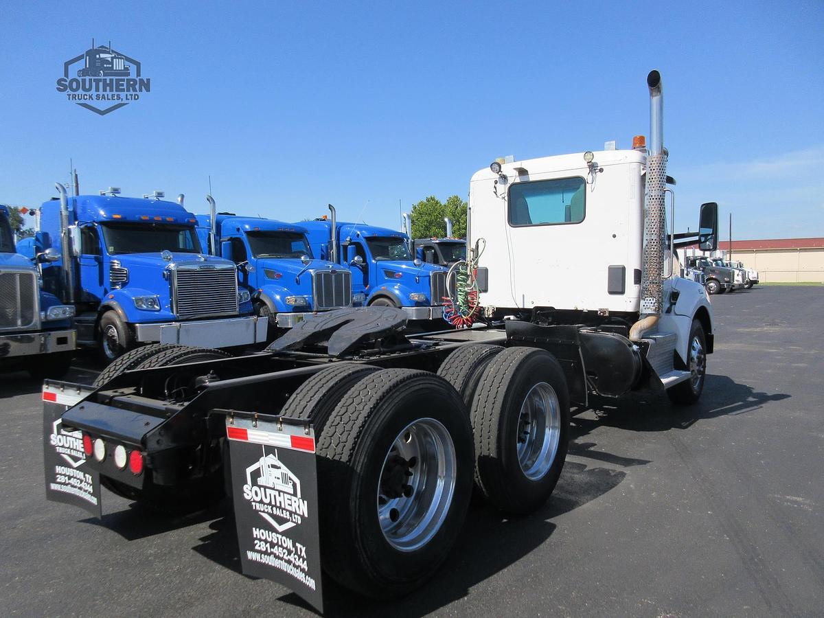 Used 2016 KENWORTH T880