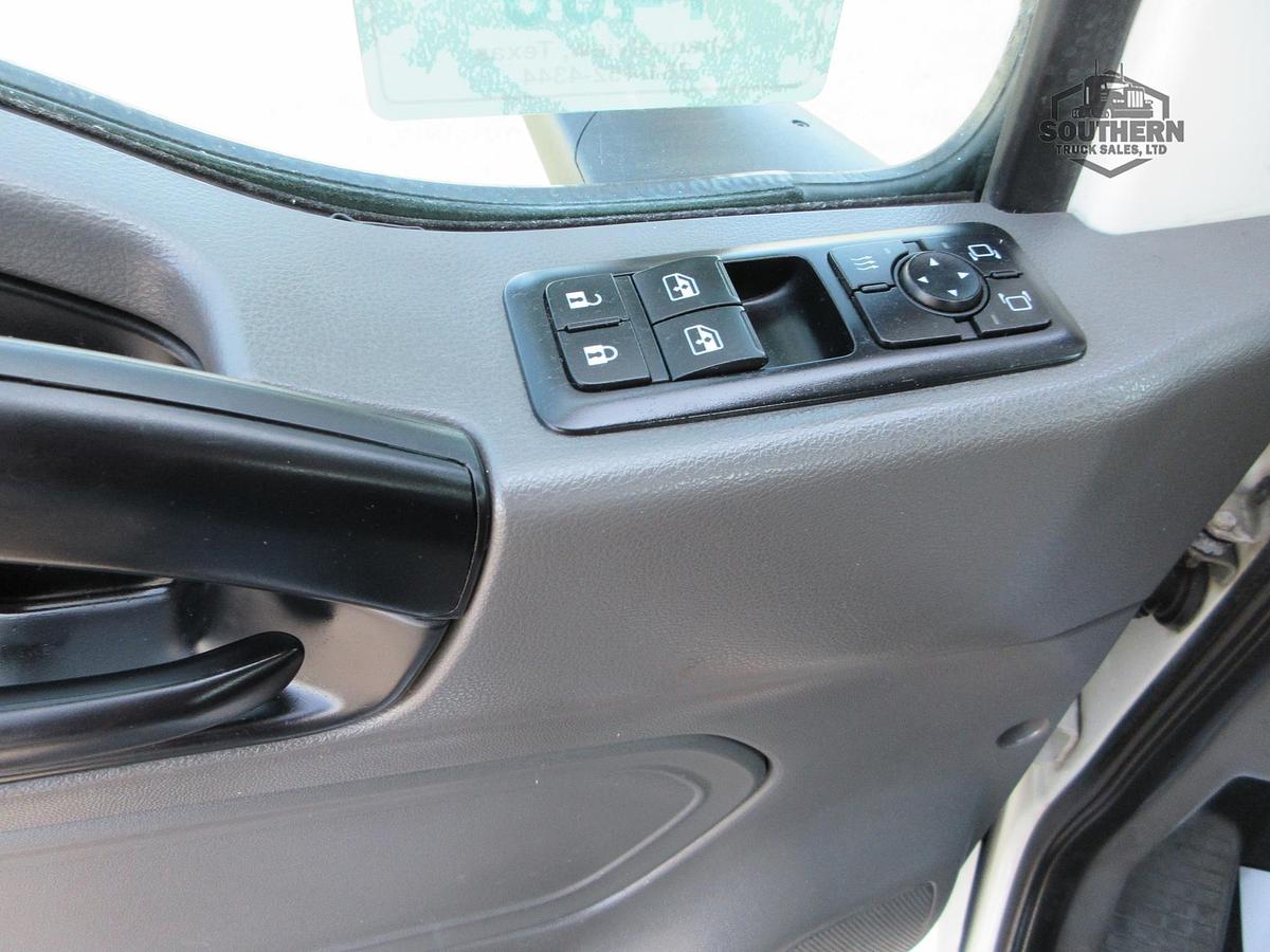 Used 2022 INTERNATIONAL LT