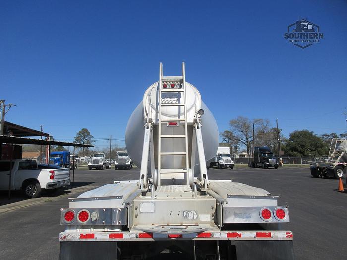 Used 2011 POLAR 41 ft