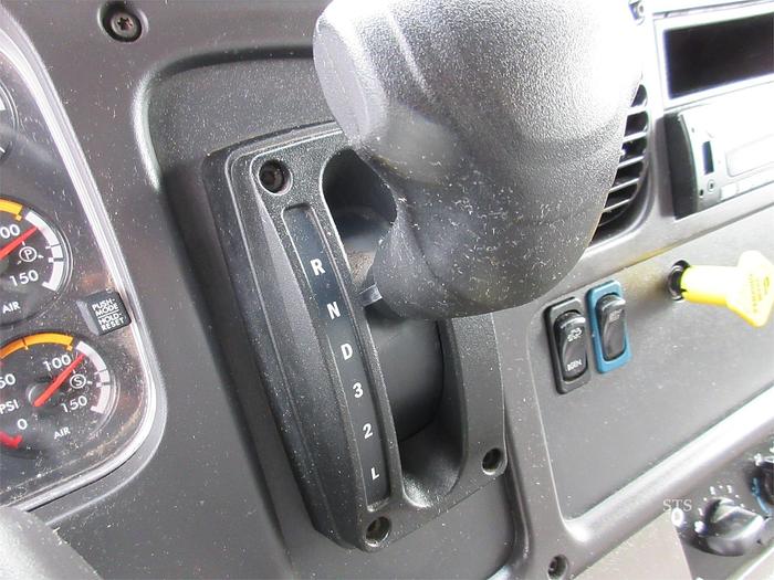 Used 2019 FREIGHTLINER BUSINESS CLASS M2 106