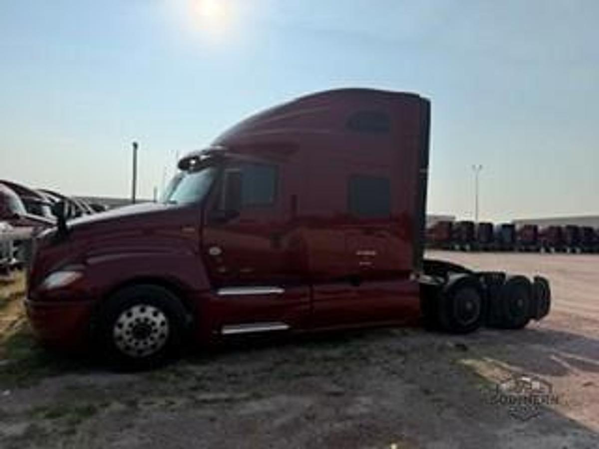 Used 2023 INTERNATIONAL LT