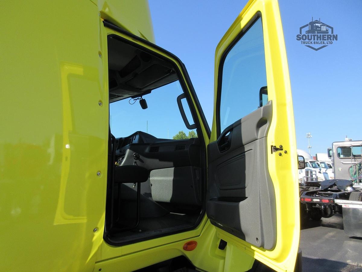 Used 2023 INTERNATIONAL LT