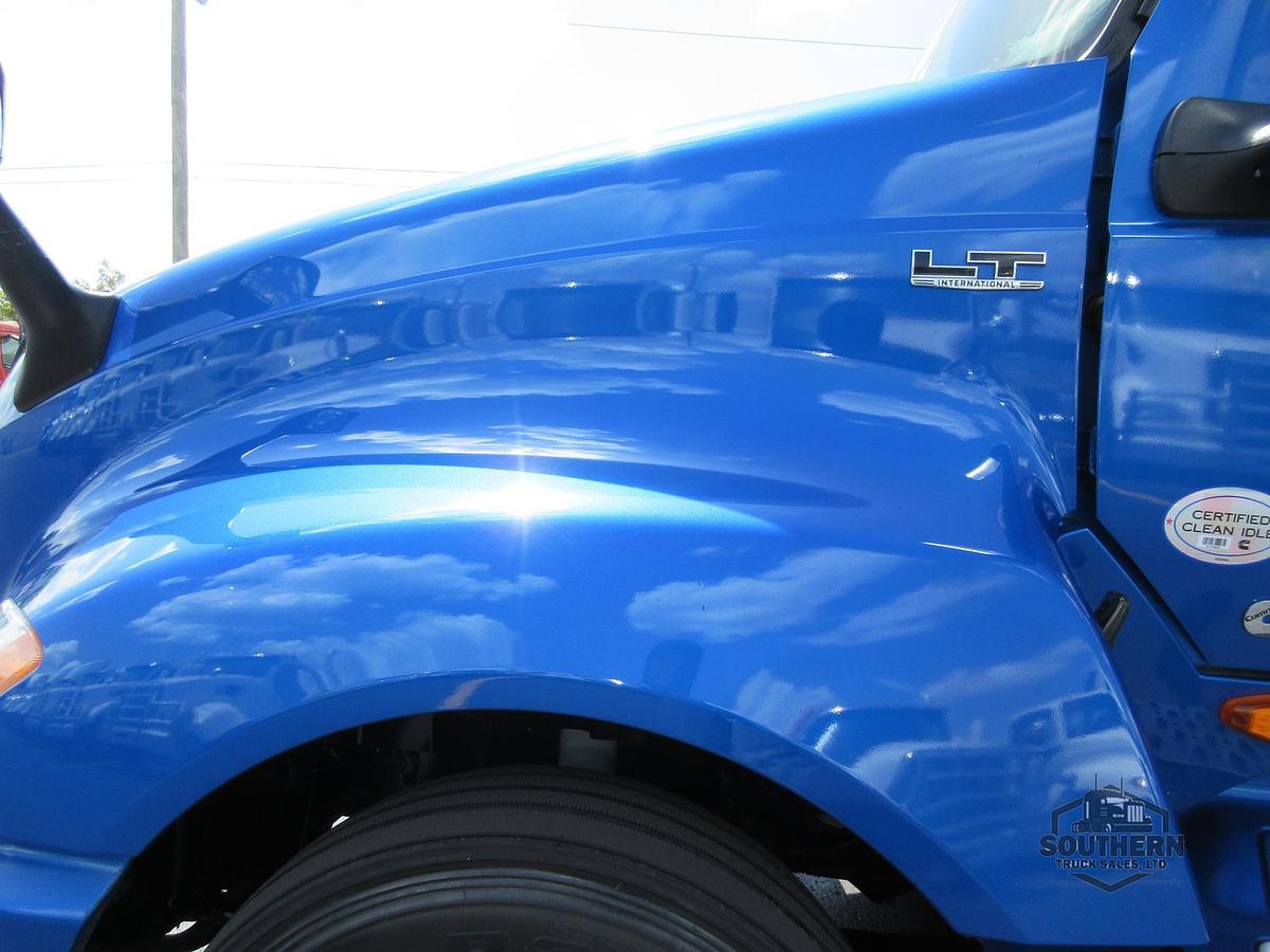 Used 2021 INTERNATIONAL LT