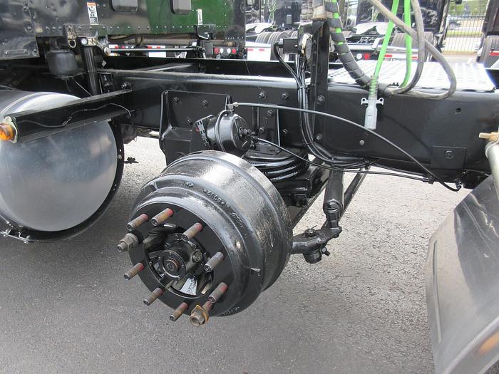 Used 2021 KENWORTH T880