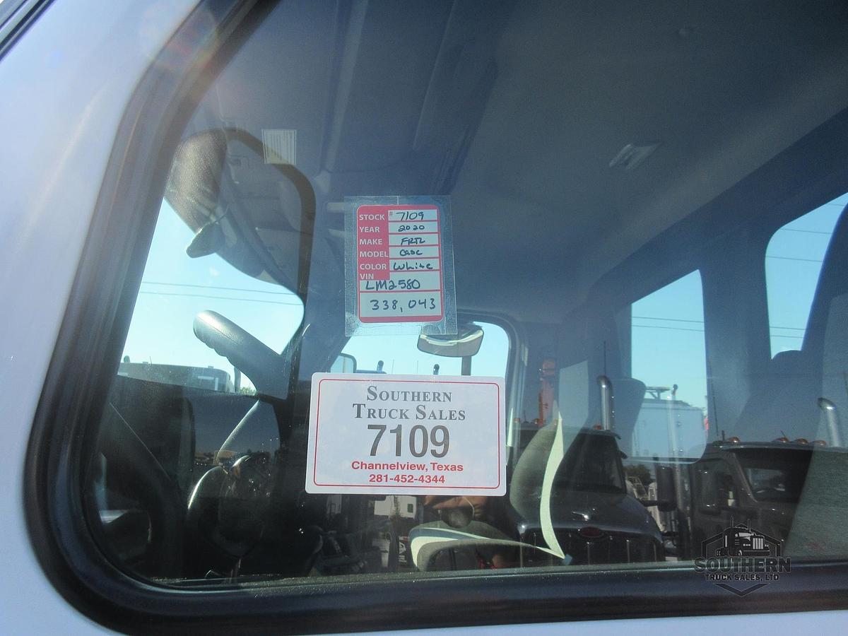 Used 2020 FREIGHTLINER CASCADIA 126
