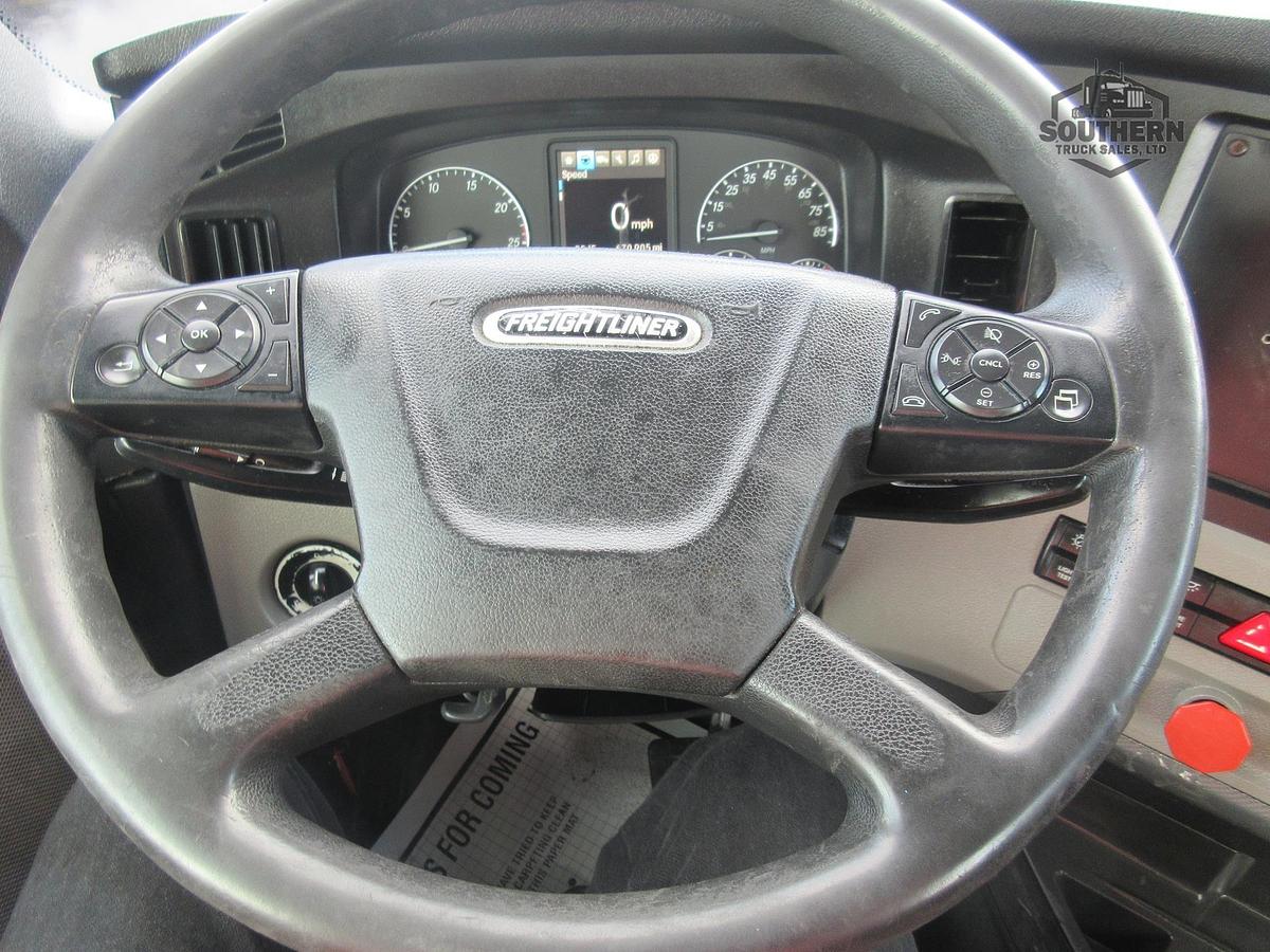 Used 2020 FREIGHTLINER CASCADIA 126