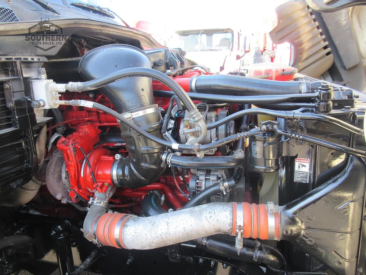 Used 2017 FREIGHTLINER CASCADIA 125