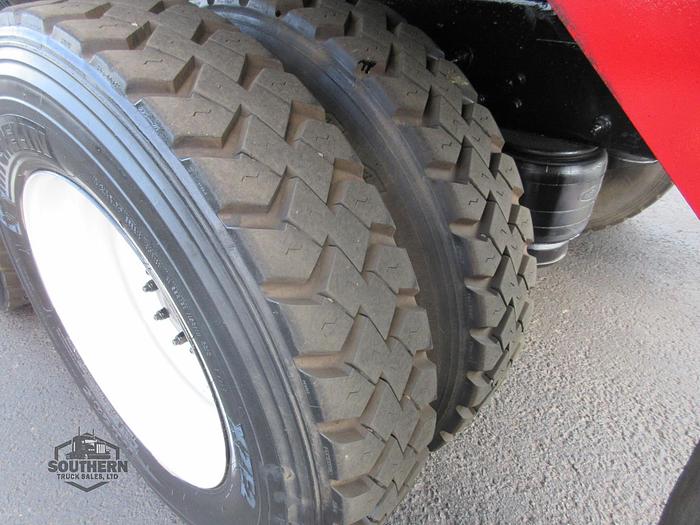 Used 2015 PETERBILT 365