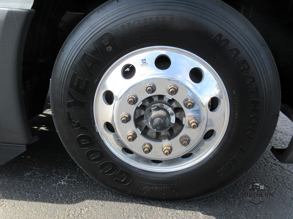 Used 2022 INTERNATIONAL LT