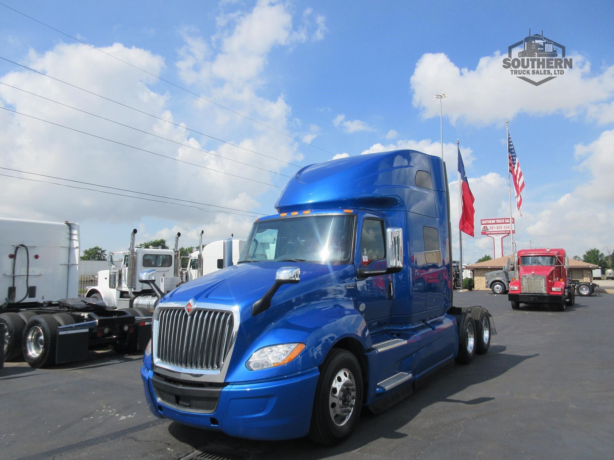 Used 2021 INTERNATIONAL LT