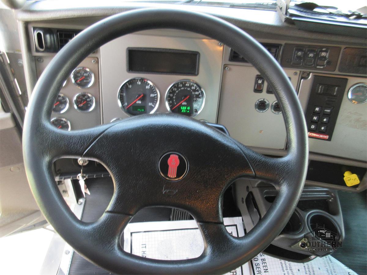 Used 2021 KENWORTH T270