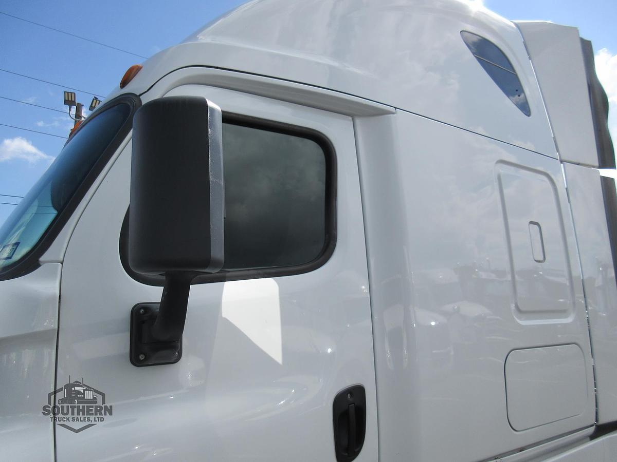 Used 2014 FREIGHTLINER CASCADIA 125 EVOLUTION