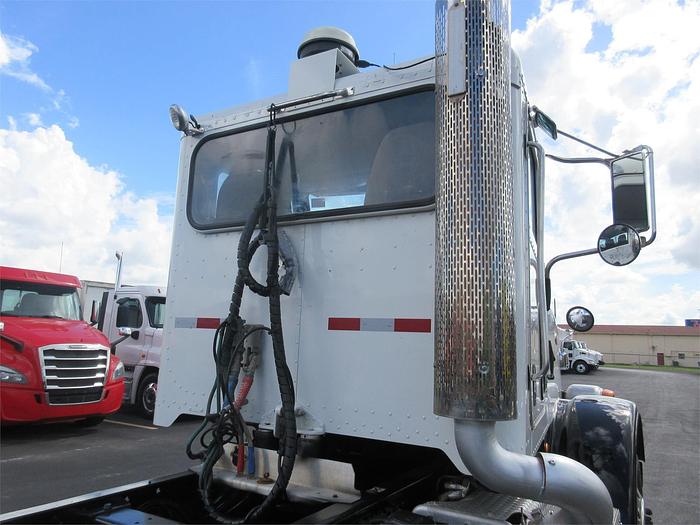 Used 2014 PETERBILT 365