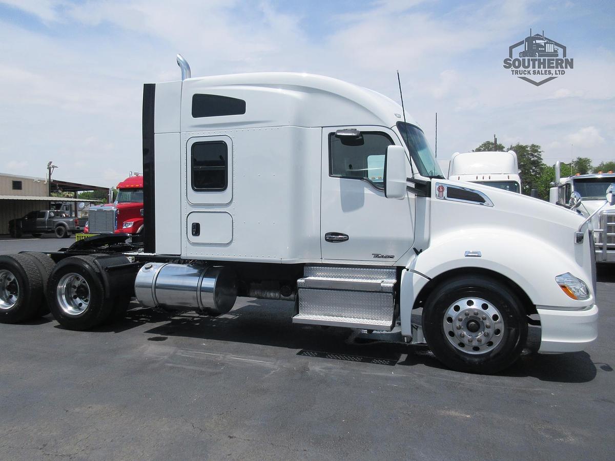 Used 2020 KENWORTH T680