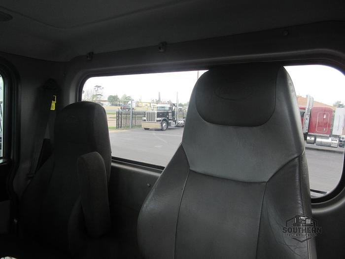 Used 2019 PETERBILT 389