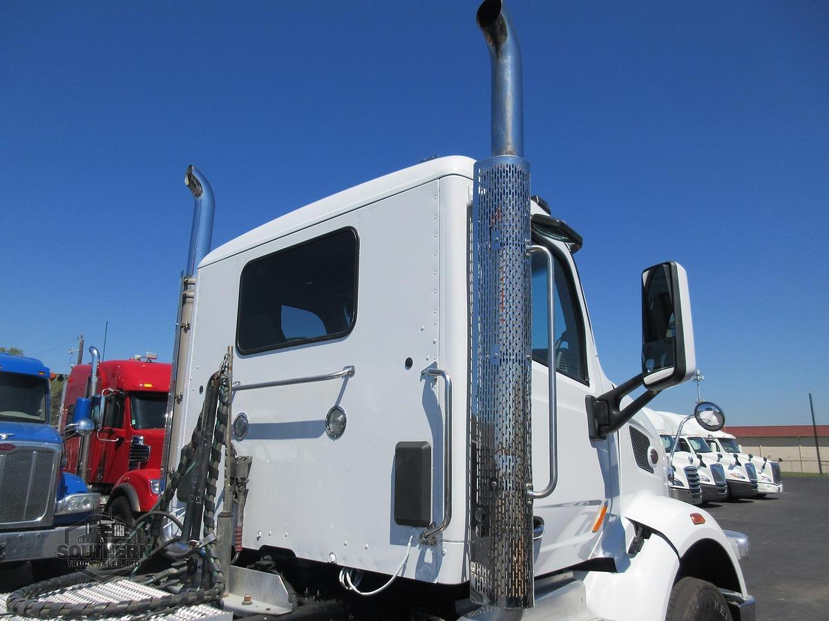 Used 2020 PETERBILT 567