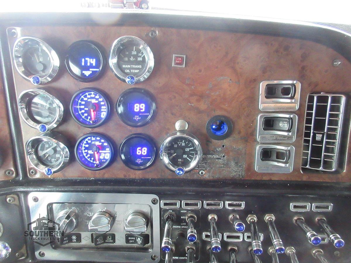 Used 2005 PETERBILT 379EXHD