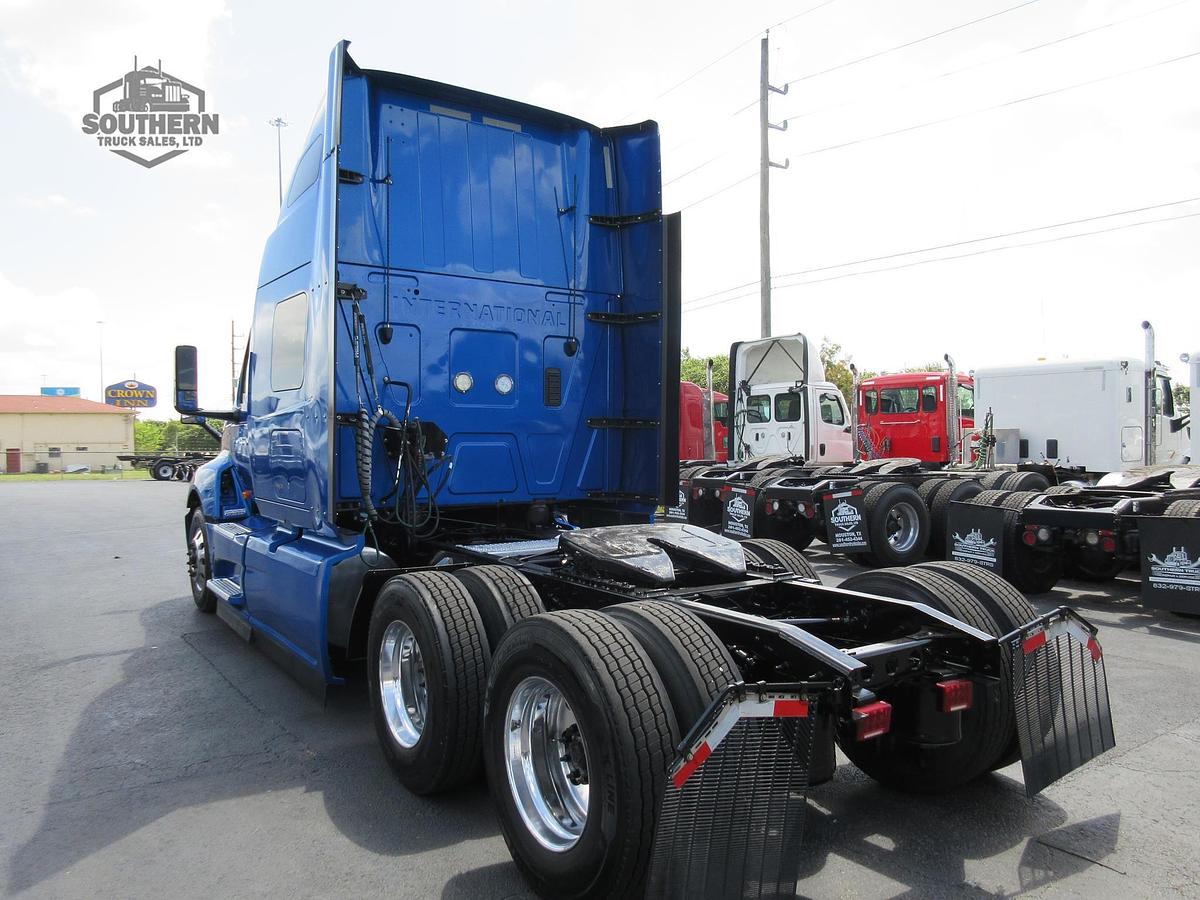 Used 2021 INTERNATIONAL LT