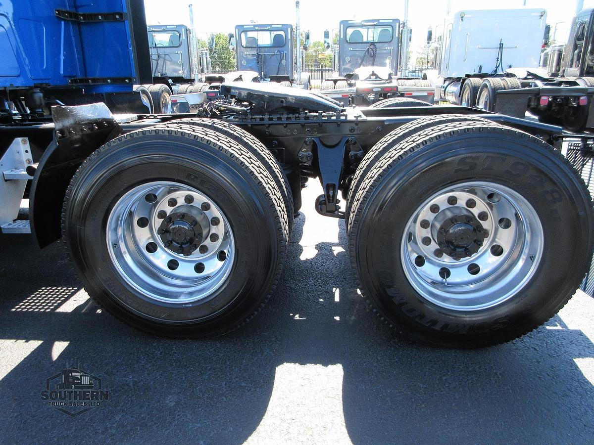 Used 2021 INTERNATIONAL LT