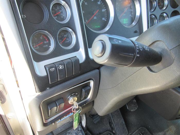 Used 2015 KENWORTH T800