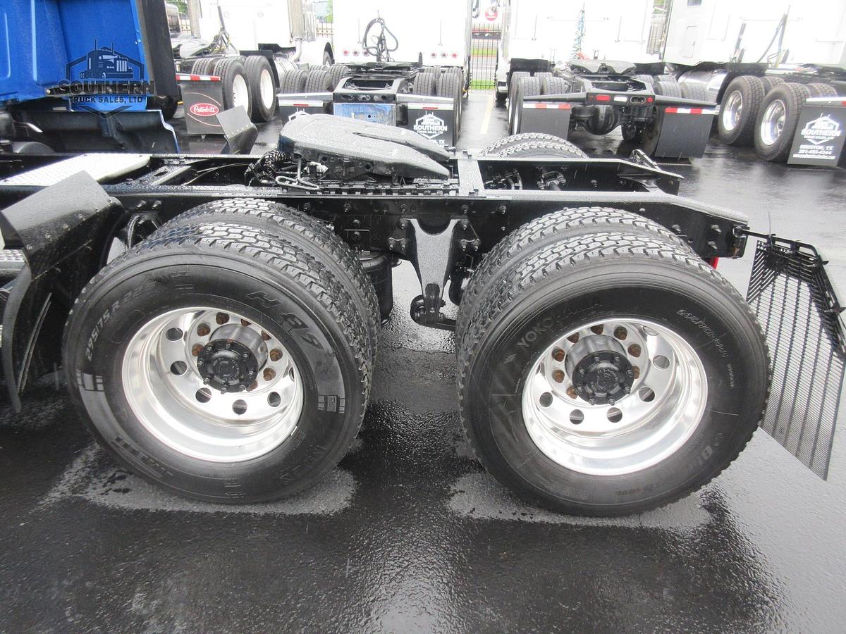 Used 2021 INTERNATIONAL LT