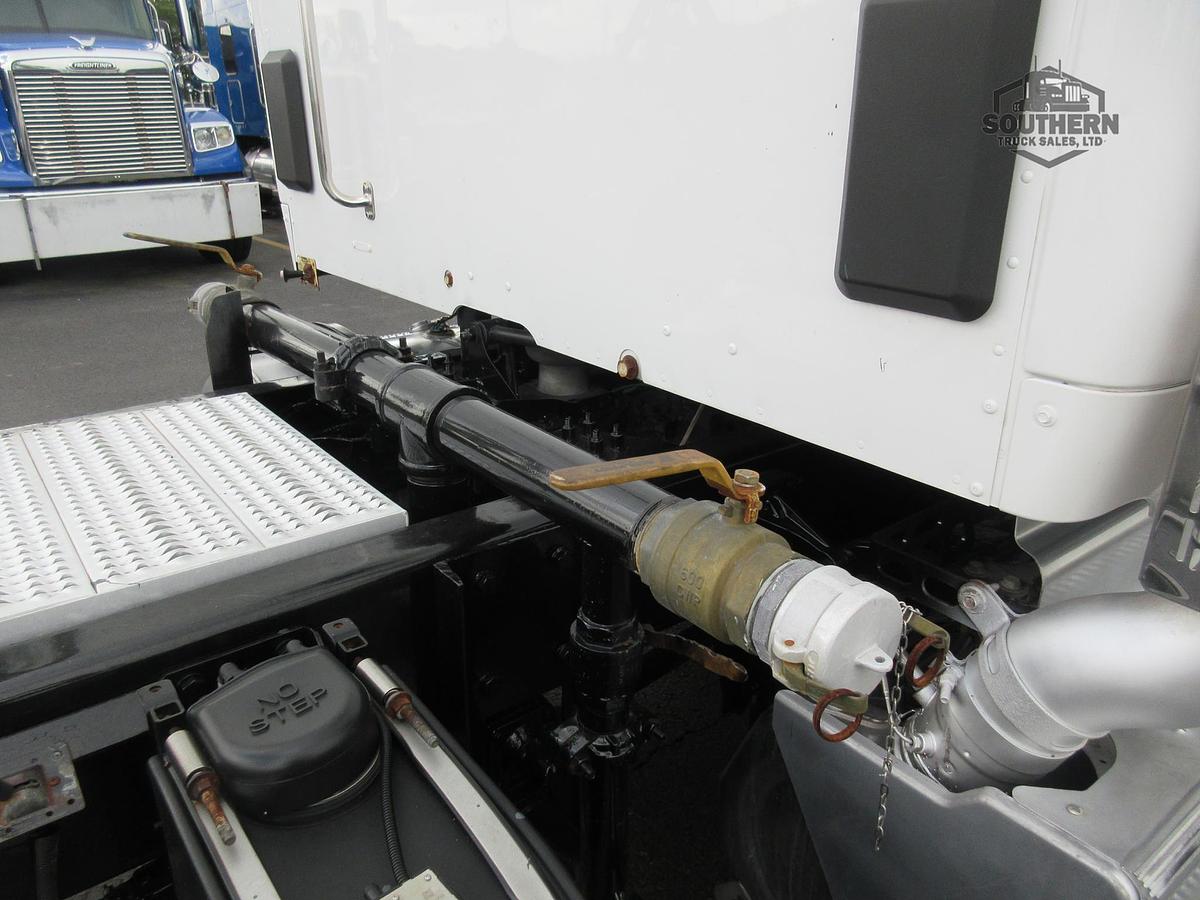 Used 2018 PETERBILT 579