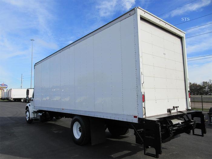 Used 2018 FREIGHTLINER BUSINESS CLASS M2 106