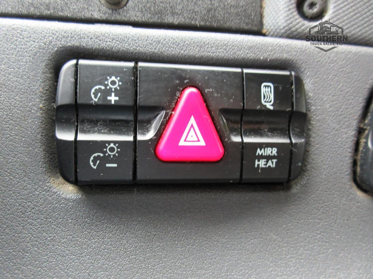 Used 2019 FREIGHTLINER CASCADIA 125