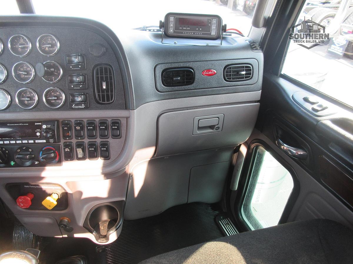 Used 2020 PETERBILT 389