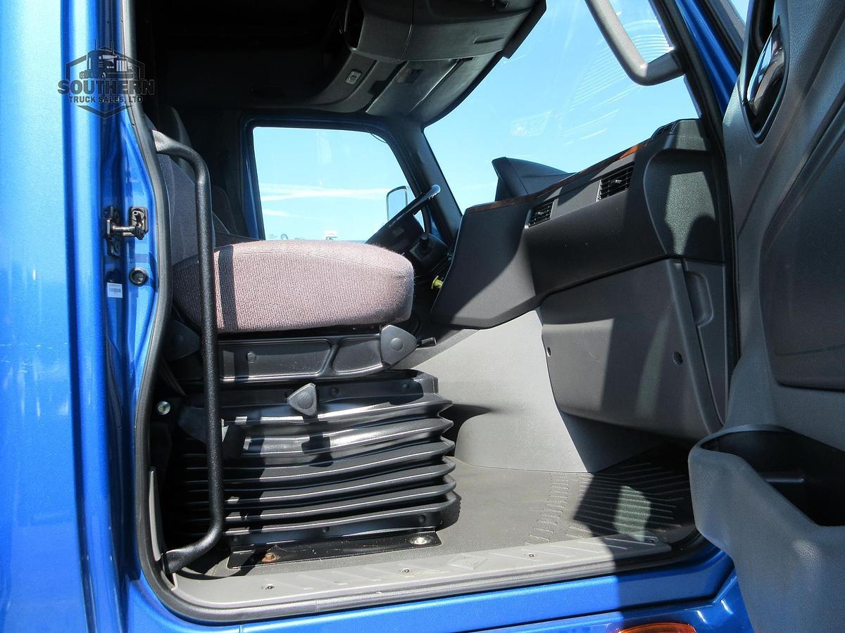 Used 2021 INTERNATIONAL LT