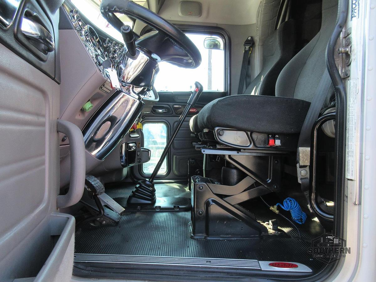 Used 2018 PETERBILT 389